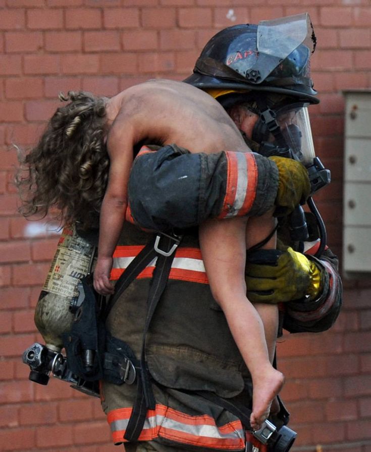 THE LAST PRAYER: I Found Her Lifeless in the Flames, And Only My Unbreakable Promise Saved Us Both—A Firefighter’s 30-Second Hell.
